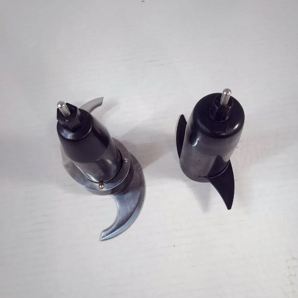 Oster 11-Cup Food Processor FPSTFP4255 metal‎ chopping blade plastic dough Part